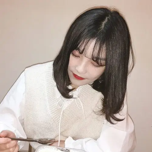 transfer001@Laura
